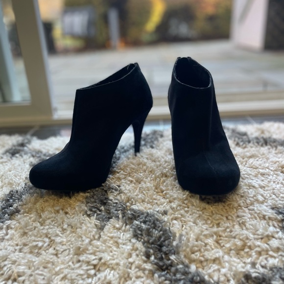 Michael Antonio Black Suede High Heel Booties – Gently Worn - Picture 2 of 6